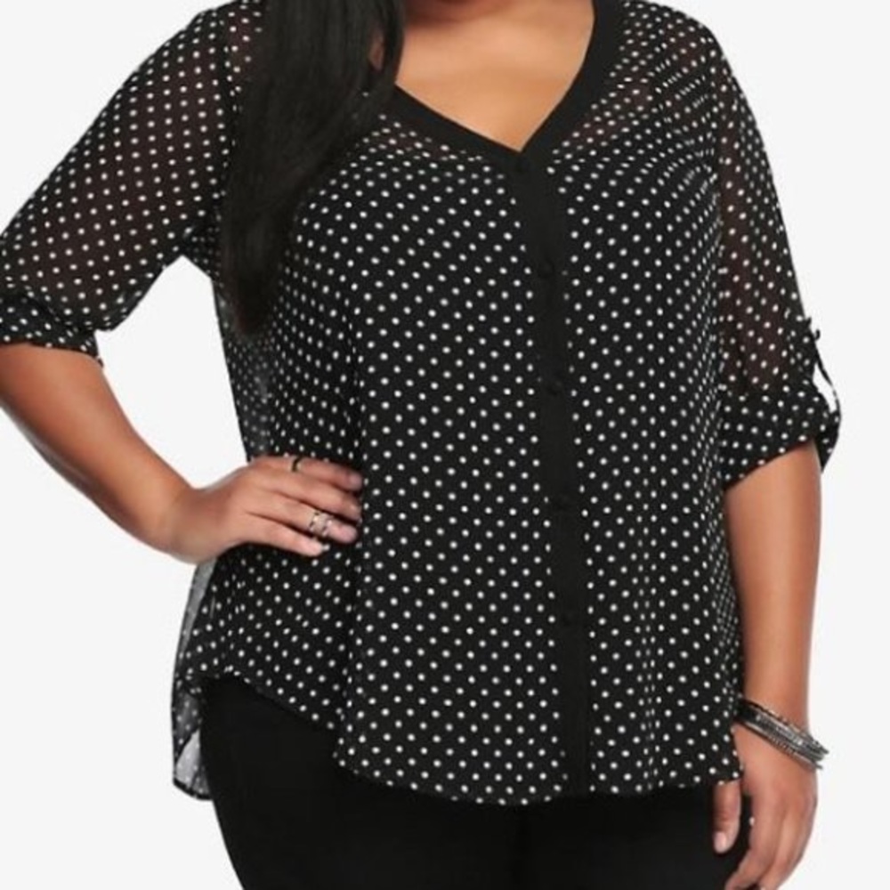 TORRID SIZE 3 SHEER POLKA DOT OPEN BACK BLOUSE